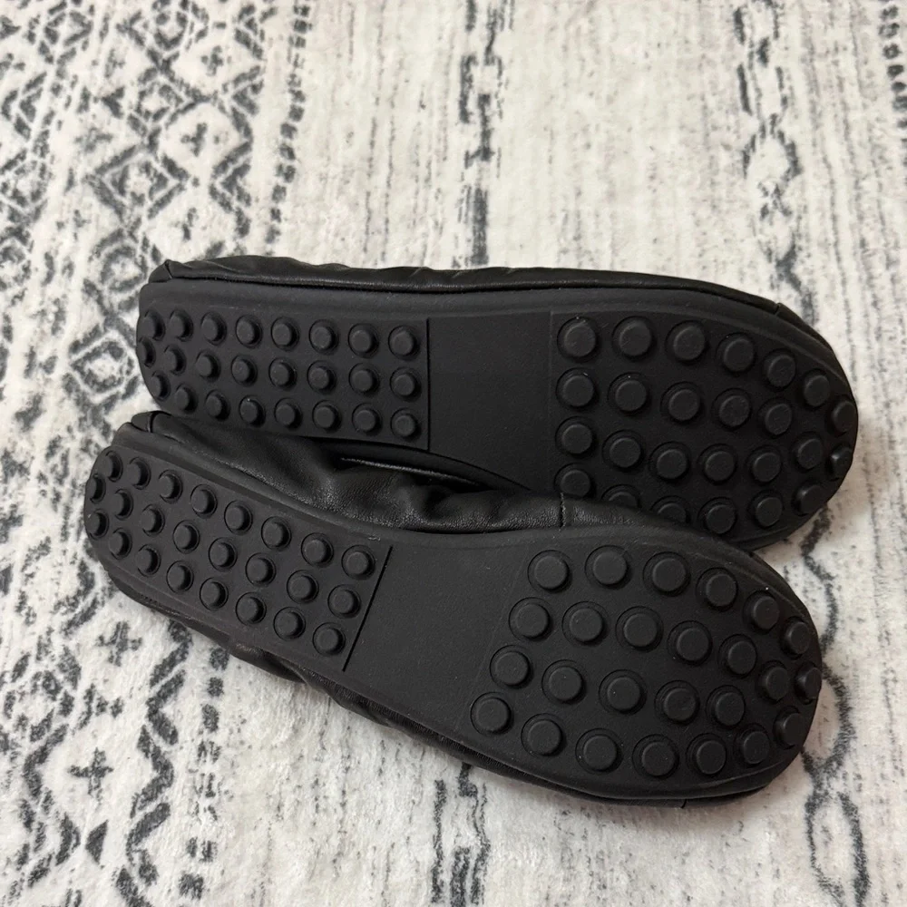 Me Too Black Leather Flats with Bow - Picture 2 of 2